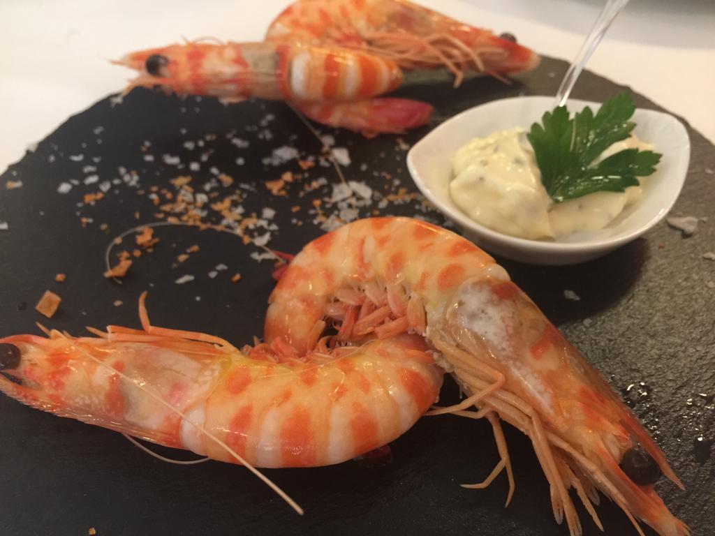 Hotel Restaurant Llansola ซันต์การ์เลสเดลาราปีตา ภายนอก รูปภาพ